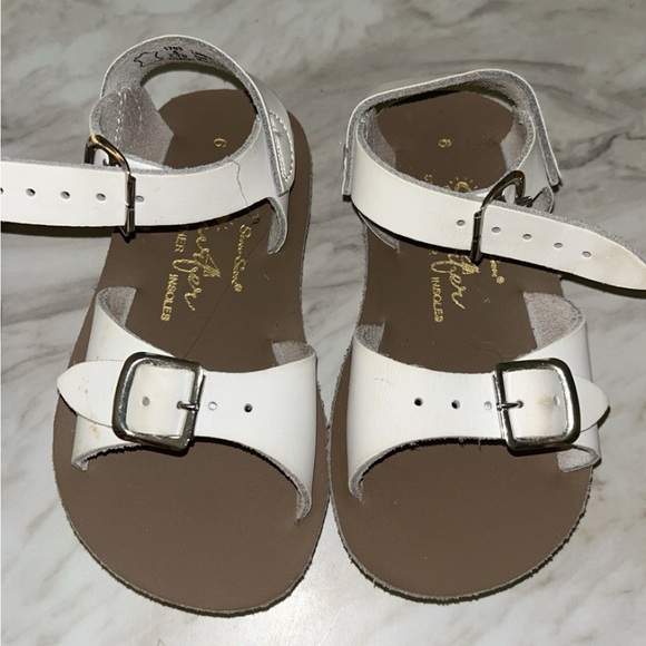 Sun sans - Picture 1 of 1